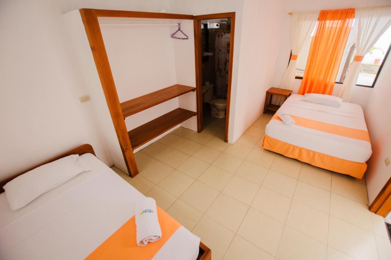 Hostal Suenos Silvestres Puerto Ayora  Εξωτερικό φωτογραφία