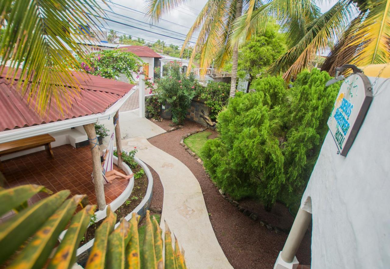 Hostal Suenos Silvestres Puerto Ayora  Εξωτερικό φωτογραφία