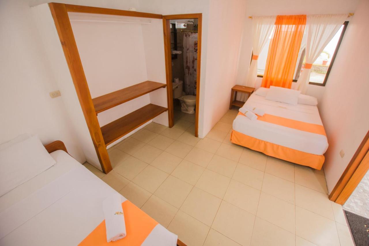 Hostal Suenos Silvestres Puerto Ayora  Εξωτερικό φωτογραφία