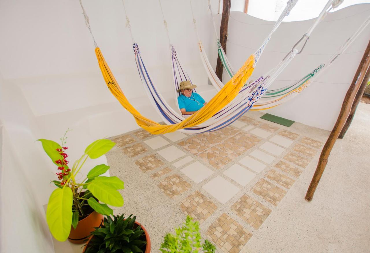 Hostal Suenos Silvestres Puerto Ayora  Εξωτερικό φωτογραφία
